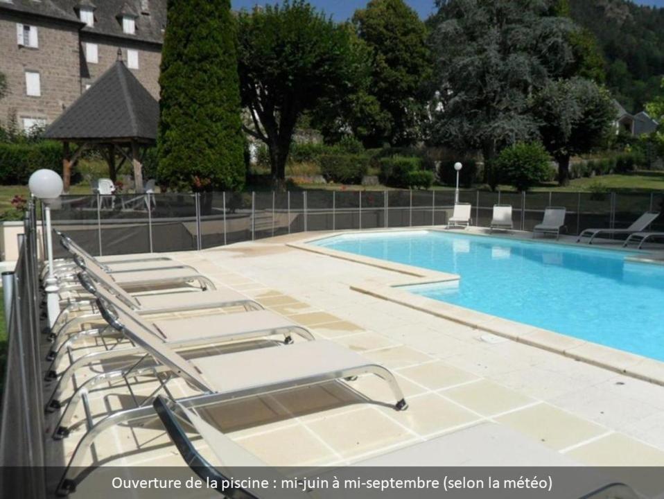 Hotel Beausejour Vic-sur-Cère エクステリア 写真