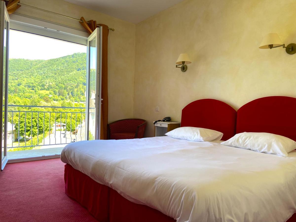 Hotel Beausejour Vic-sur-Cère エクステリア 写真