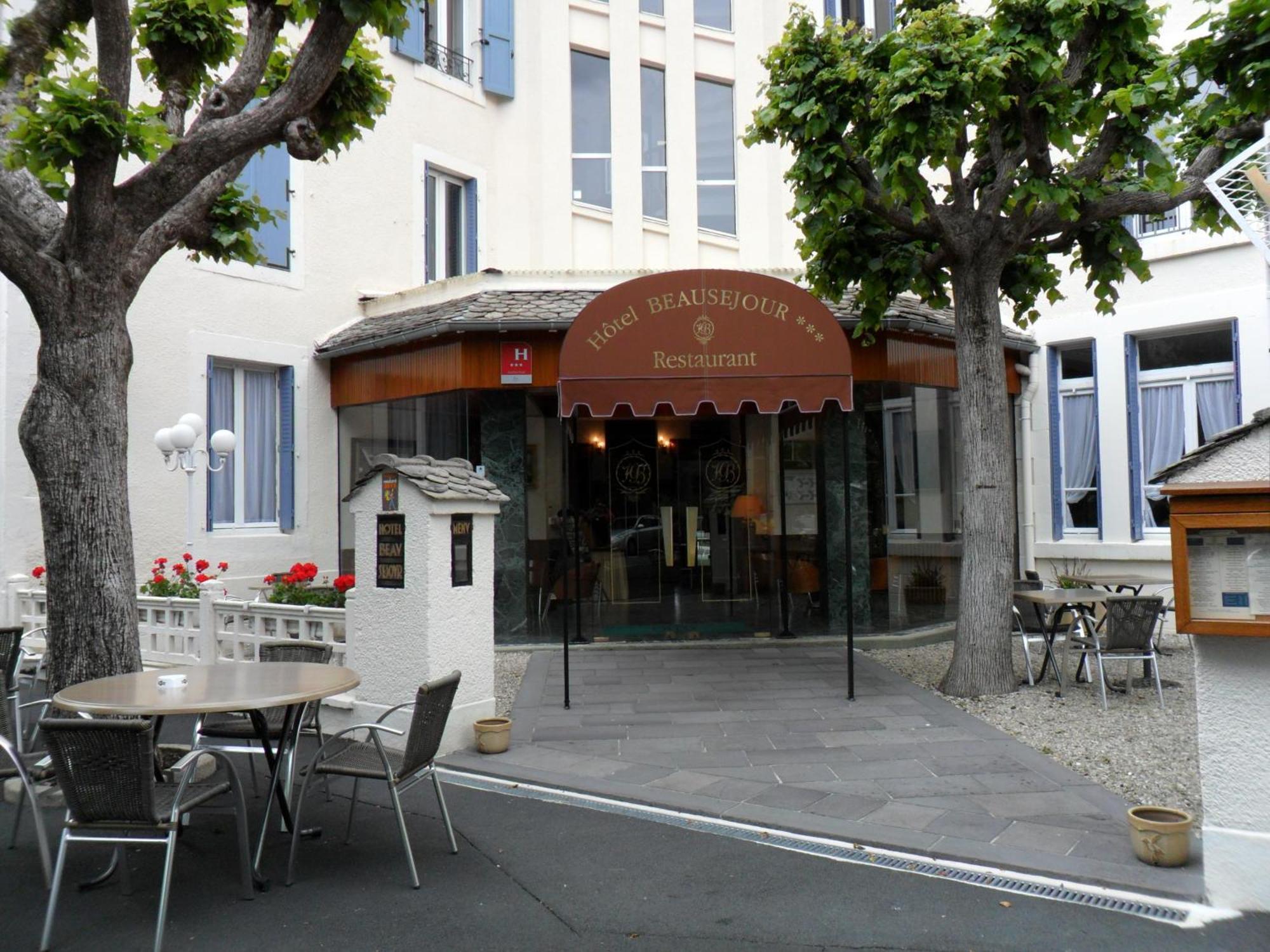 Hotel Beausejour Vic-sur-Cère エクステリア 写真